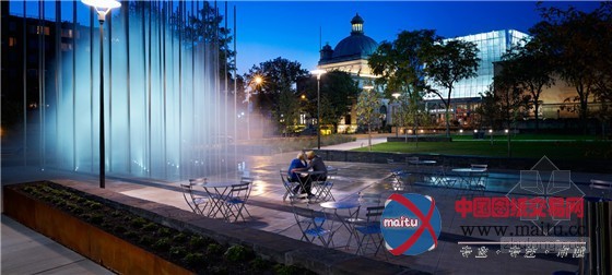 历史和新生活交融的BUHL社区公园