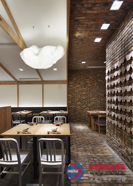 721幸福牧场餐厅设计 给人自然质朴感觉