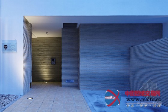 Osaka Architecture设计的日本层次公寓