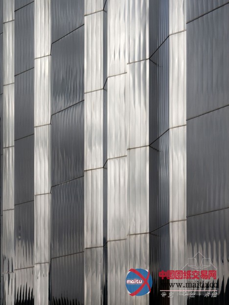 ACXT Architects设计的西班牙高电压实验室