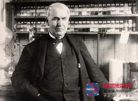 白炽灯迎来春天 节能灯纯属“特殊垃圾”