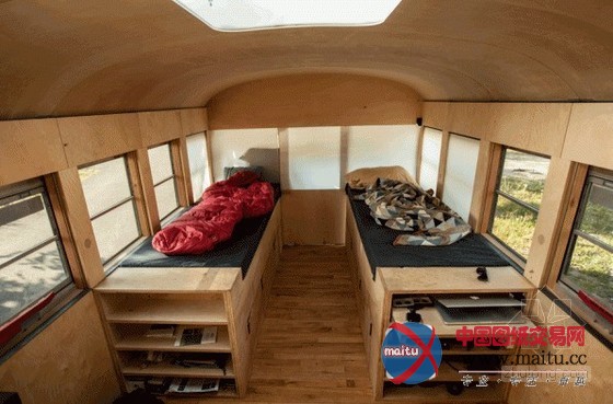 校车改建的旅行房车设计 胜在新意