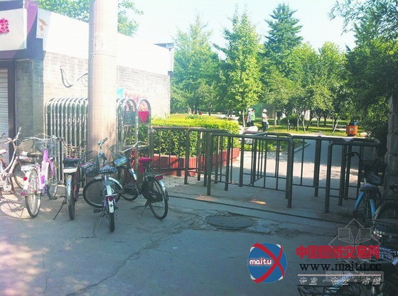 公园中的无障碍设计“障碍重重”