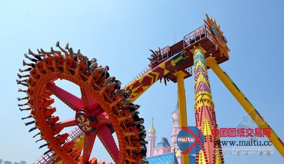 山东“迪士尼”开门纳客 荟萃全球顶尖游乐项目