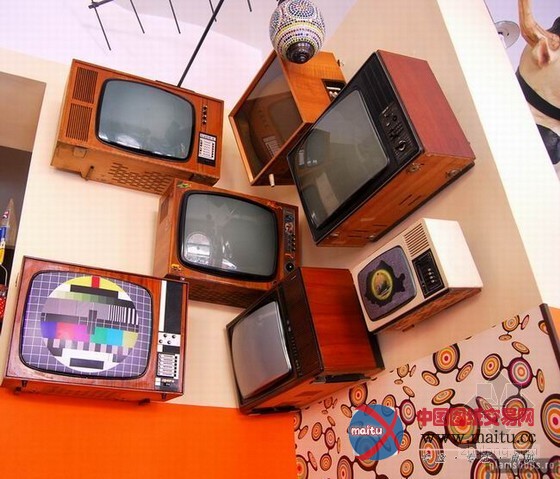 罗马尼亚复古小酒馆 空间装饰勾起许多人的回忆