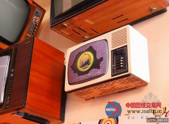 罗马尼亚复古小酒馆 空间装饰勾起许多人的回忆