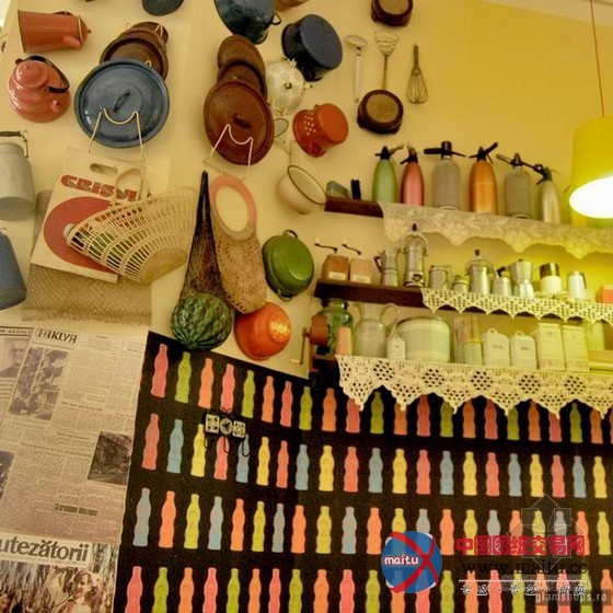 罗马尼亚复古小酒馆 空间装饰勾起许多人的回忆