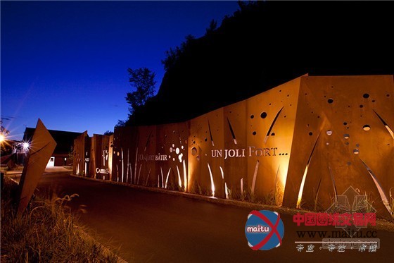 加拿大魁北克Cap-Rouge记忆墙