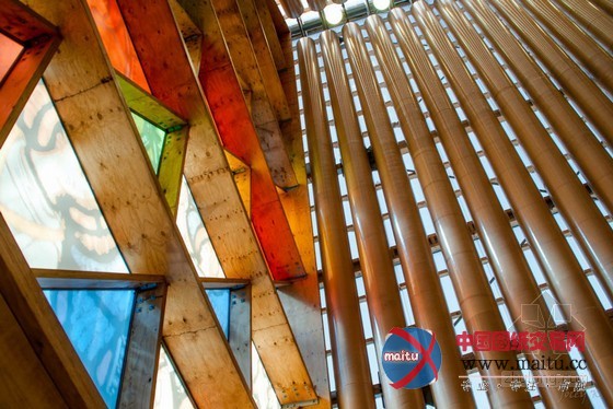 坂茂设计的新西兰纸板大教堂