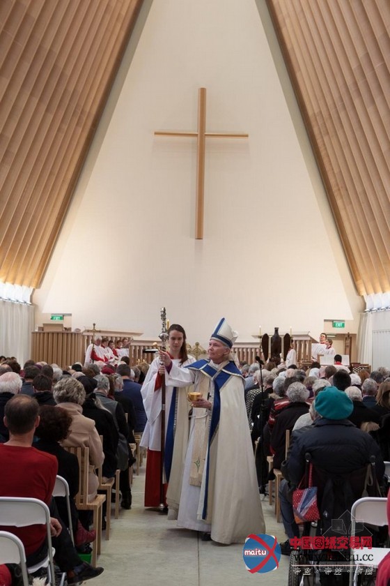 坂茂设计的新西兰纸板大教堂