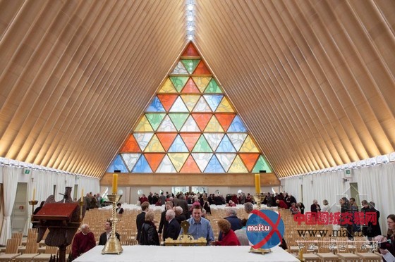 坂茂设计的新西兰纸板大教堂