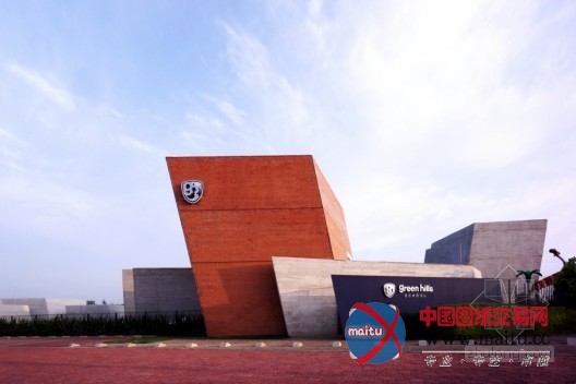 Broissin设计的墨西哥绿山校园