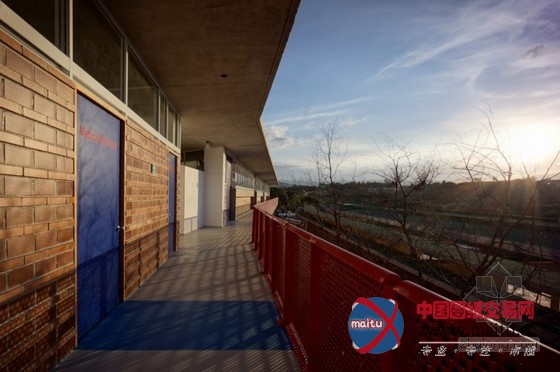 Broissin设计的墨西哥绿山校园