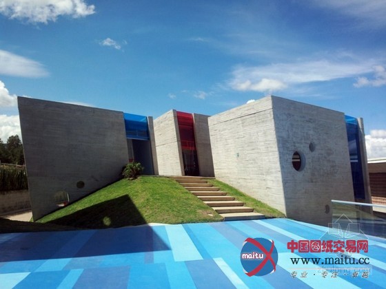 Broissin设计的墨西哥绿山校园