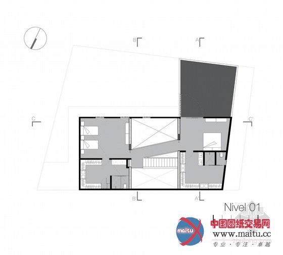 tactic-a设计的拉各斯德莫雷诺旅游住宅