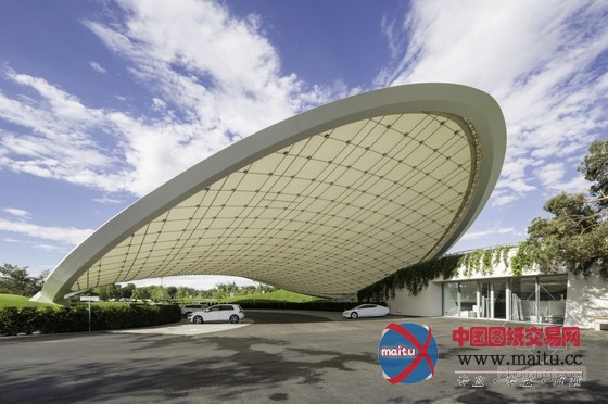 Graft建筑师设计的德国汽车停车坪