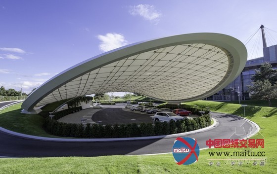 Graft建筑师设计的德国汽车停车坪