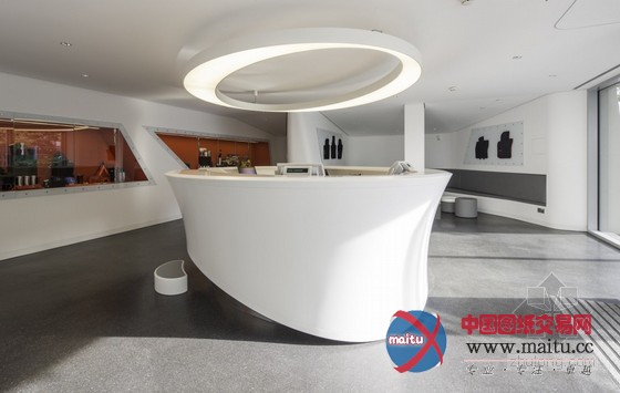 Graft建筑师设计的德国汽车停车坪