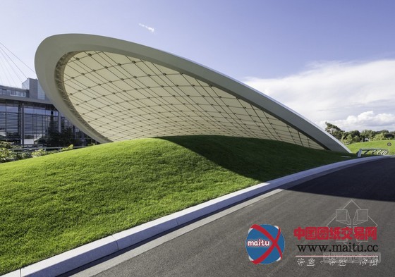 Graft建筑师设计的德国汽车停车坪