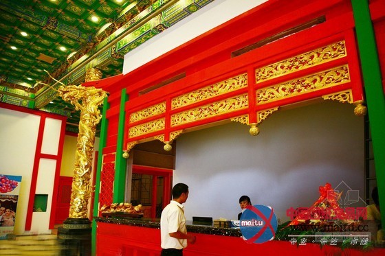 江苏最“霸气”十足的酒店装修 似故宫养心殿