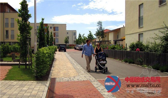 Atelier Dreiseitl设计的德国温南登Arkadie 小镇