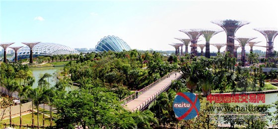 Wilkinson Eyre Architects设计的新加坡海滨公园