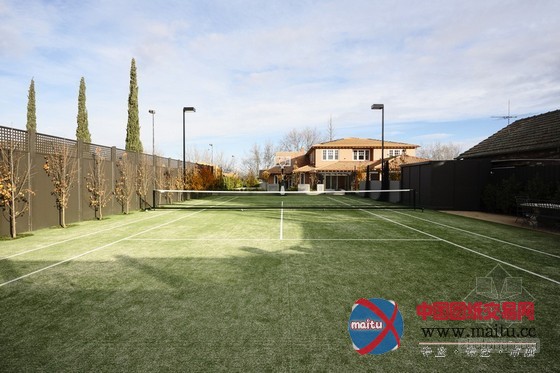 墨尔本明亮开阔别墅室内设计