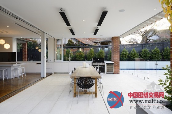 墨尔本明亮开阔别墅室内设计