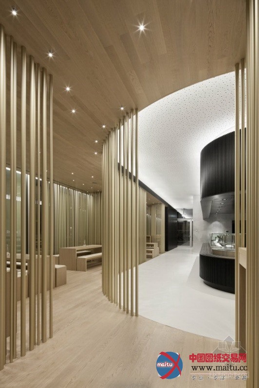 点线面的碰撞德国柏林TT餐厅设计