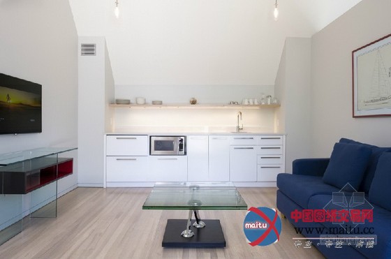 斯坦的纳维亚风格的加拿大别墅室内设计