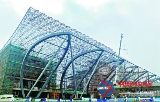 硕放机场二期航站楼造型似莲花 施工进冲刺阶段