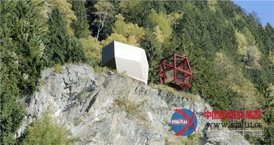 Werner Tscholl设计的意大利山谷双矿车观景台