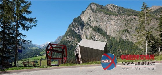 Werner Tscholl设计的意大利山谷双矿车观景台