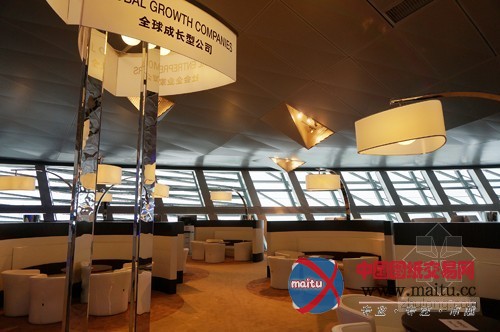 达沃斯筹备费用减35% 会议中心施工难度堪比鸟巢