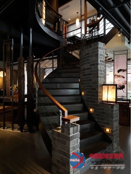 高雄鼎王麻辣锅餐厅设计 特色还具新意