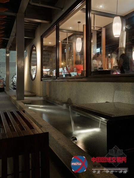 高雄鼎王麻辣锅餐厅设计 特色还具新意