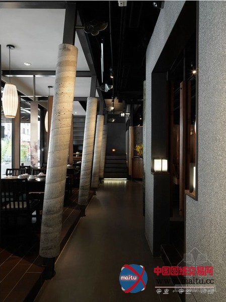 高雄鼎王麻辣锅餐厅设计 特色还具新意