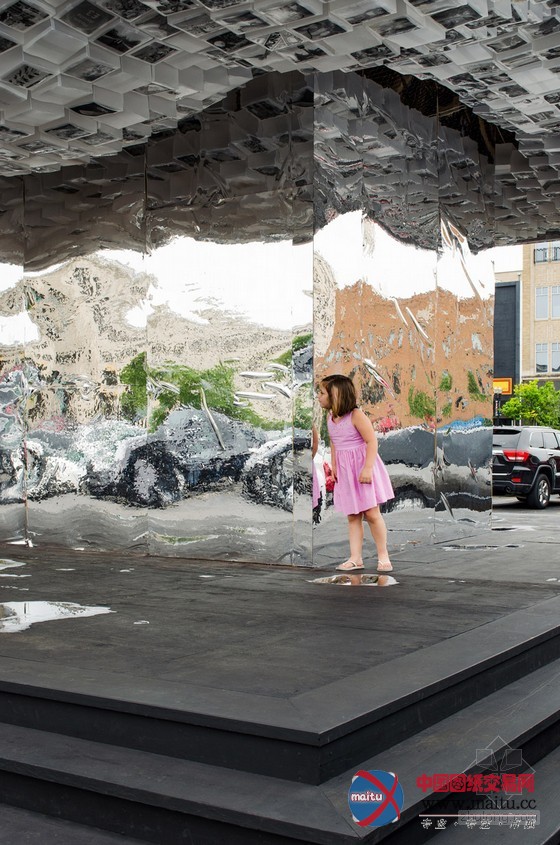 two islands设计的密歇根州临时展览馆