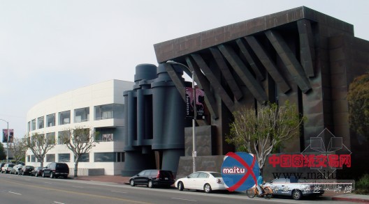 弗兰克·盖里:感受建筑的世俗之美