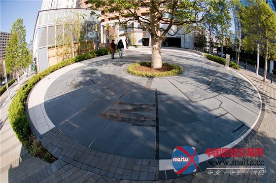 EARTHSCAPE设计的日本东京饭田桥中心广场