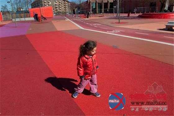 丹麦哥本哈根彩色艺术城市公园