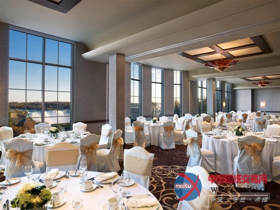 加拿大尼亚加拉喜来登瀑布酒店设计 极具现代气息