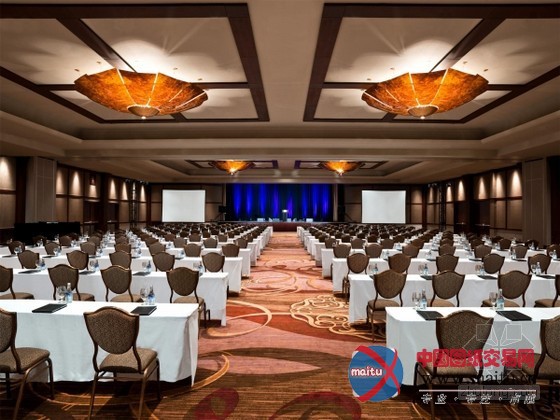 加拿大尼亚加拉喜来登瀑布酒店设计 极具现代气息