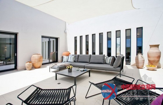 西班牙地中海风格豪华度假别墅设计