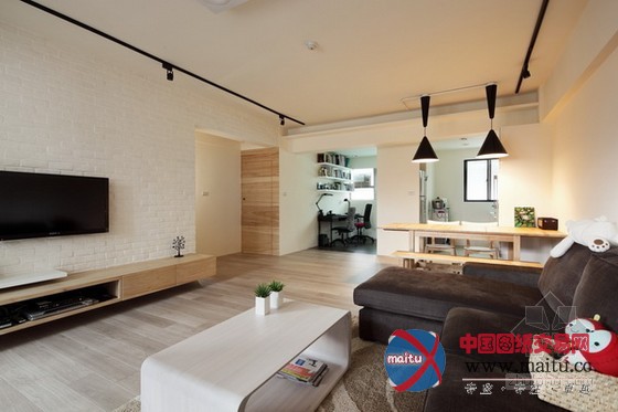 台湾北部陈公馆简洁公寓设计