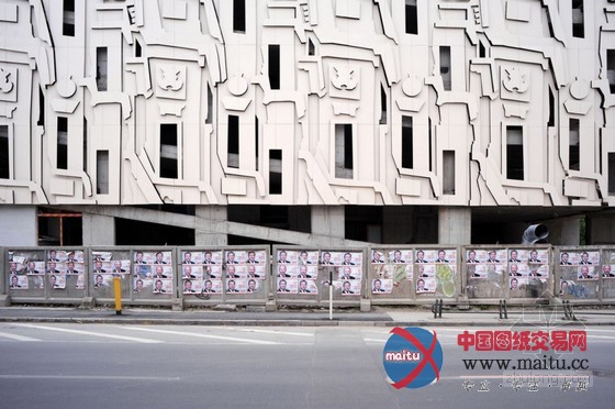 Mijalkovic+PPAG设计的马其顿巴洛克式停车库