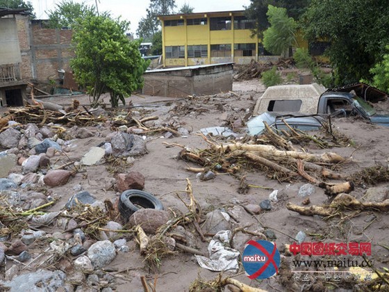 墨西哥新一轮飓风灾害致死人数上升至97人