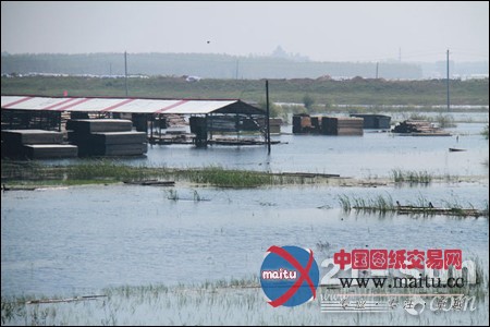 聚焦:黑龙江特大洪水阻击战 徐工在行动