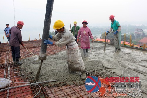 孔繁森同志纪念馆改扩建工程主体顺利完成封顶