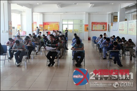 晋江2013装备制造业焊工比赛在晋工举行